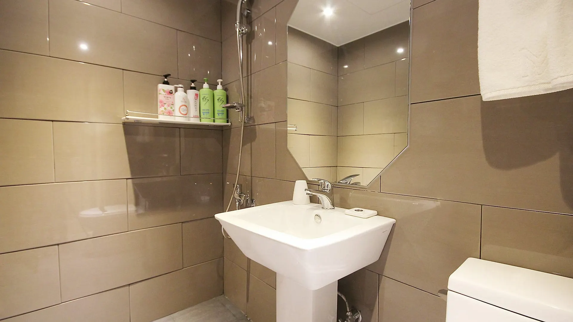 Hotel Yam Haeundae Busan 2*,